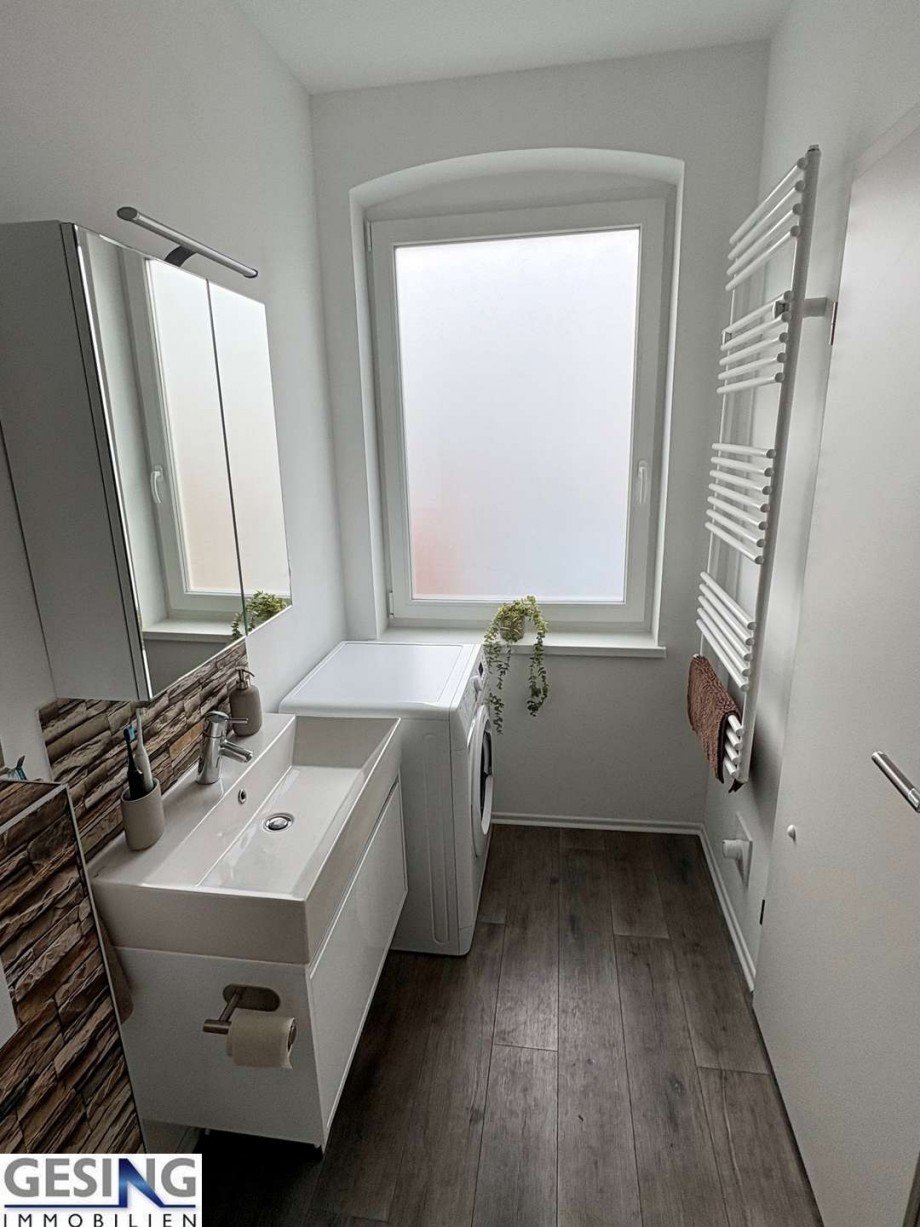 Badezimmer mit Waschmaschinenanschluss Doppelhaush�lfte Zarrentin am Schaalsee