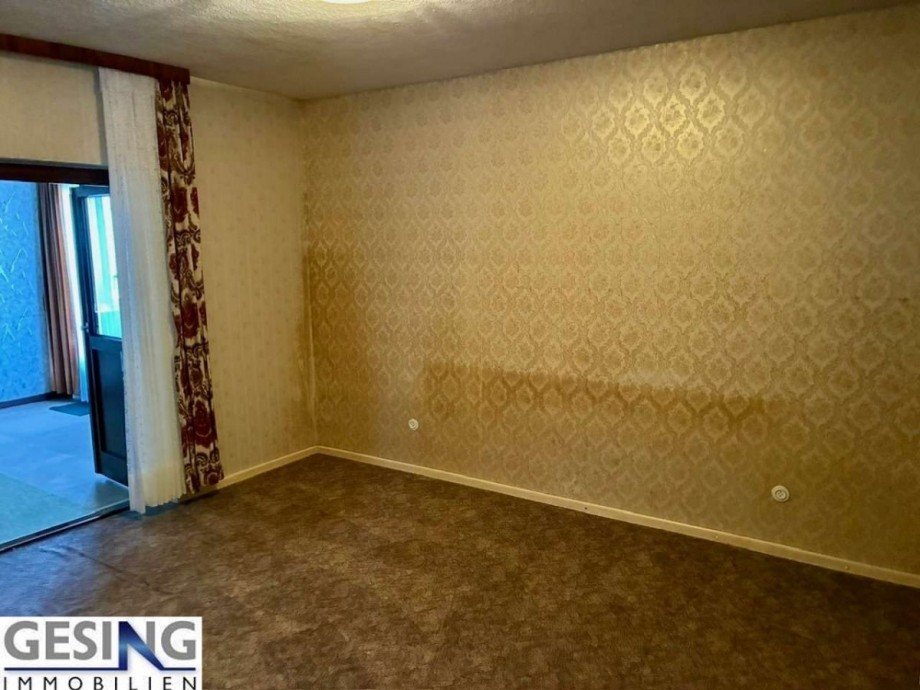 Durchgangszimmer im Obergeschoss Reihenendhaus M�lln