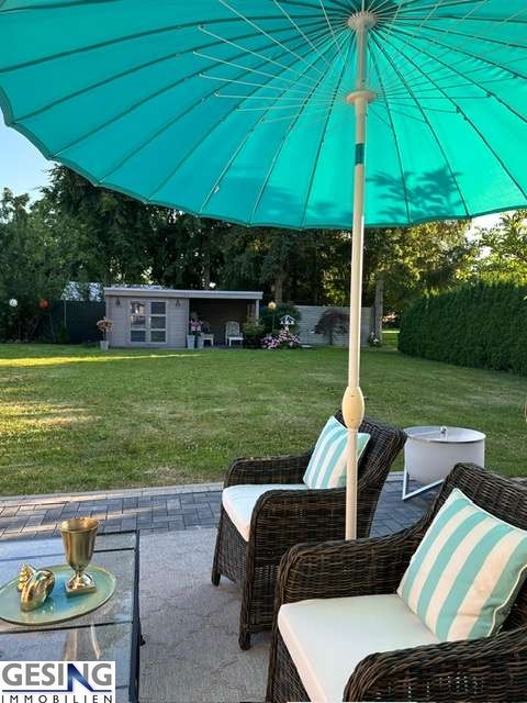 Sonne genie�en auf der 66m� gro�en Terrrasse Einfamilienhaus Banzin