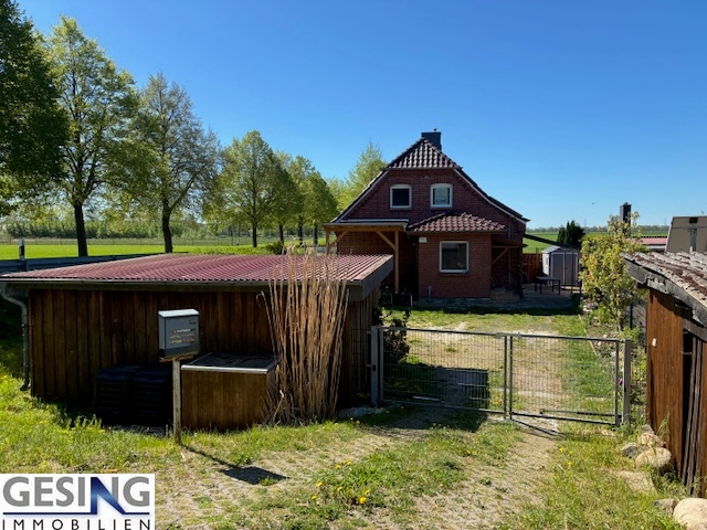 Hausansicht Doppelhaush�lfte Zarrentin am Schaalsee