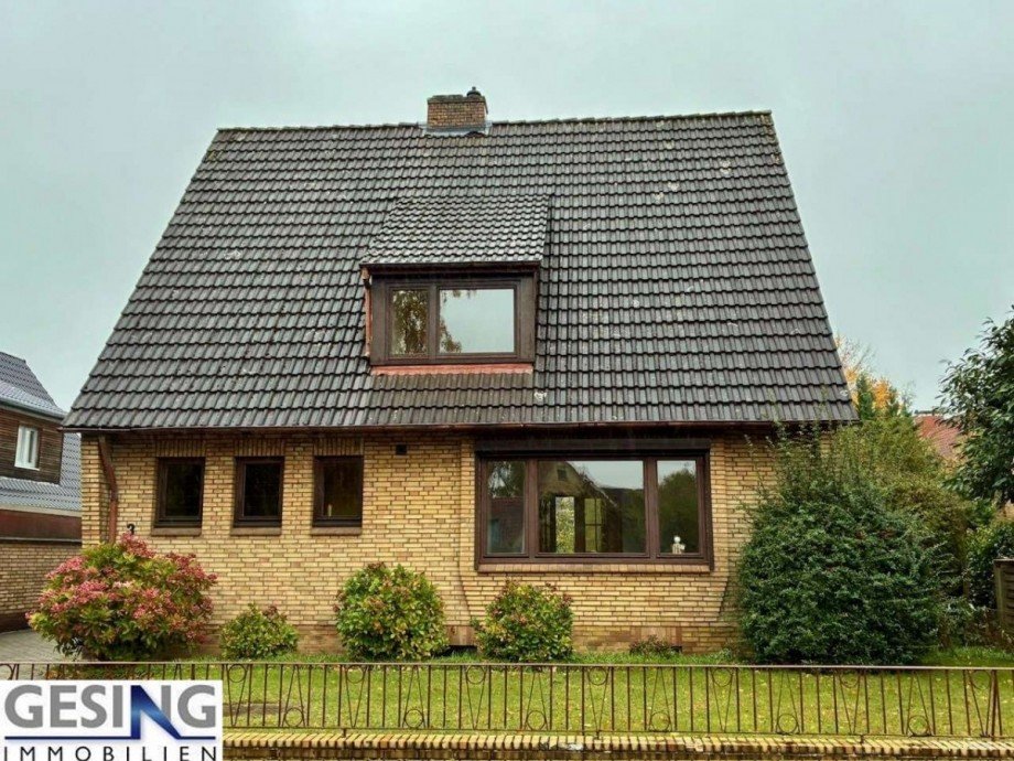 Hausansicht Einfamilienhaus M�lln