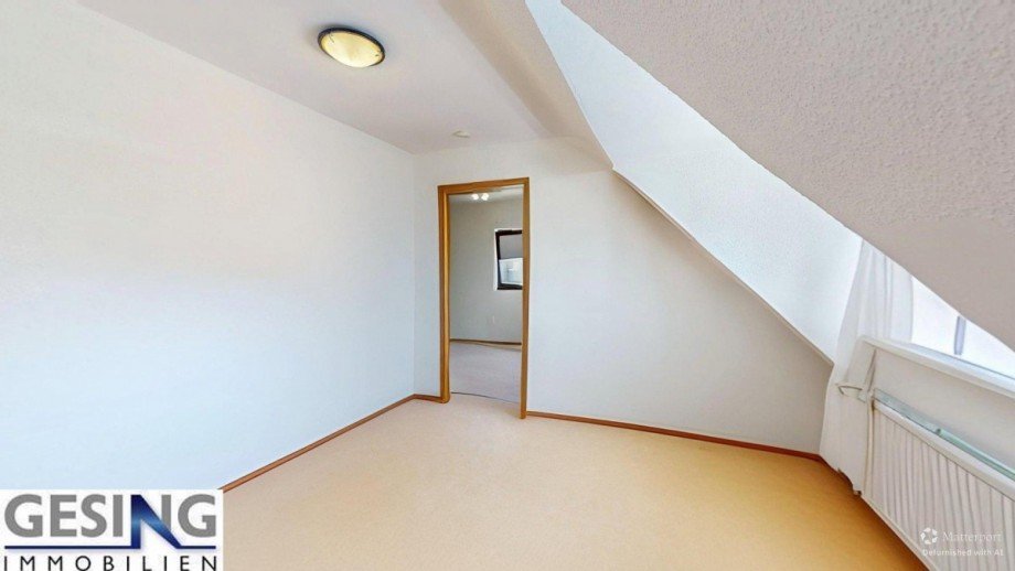 rechte Haush�lfte - Dachgeschosszimmer Zweifamilienhaus Wentorf bei Hamburg