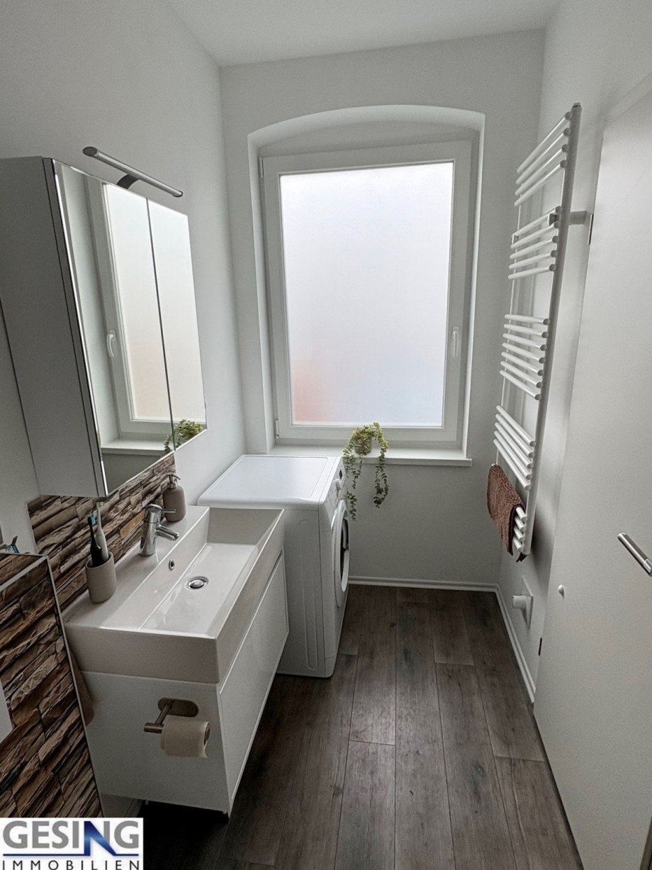 Badezimmer mit Waschmaschinenanschluss Doppelhaush�lfte Zarrentin am Schaalsee