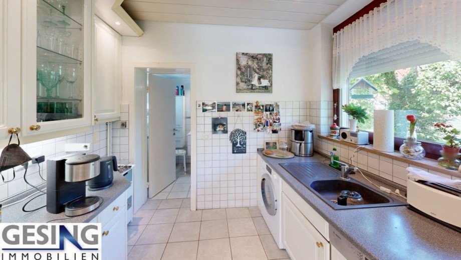 rechte Haush�lfte - K�che mit Einbauk�che Zweifamilienhaus Wentorf bei Hamburg