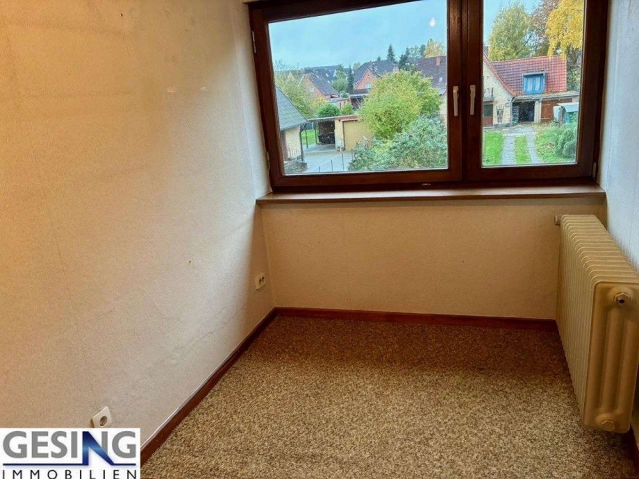kleines Zimmer im Dachgeschoss Einfamilienhaus M�lln